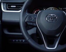 Toyota RAV4. Фото: скриншот YouTube-видео