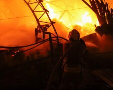 Пекельний удар по Києву: постраждали школи, дитсадки, ТЦ та будинки