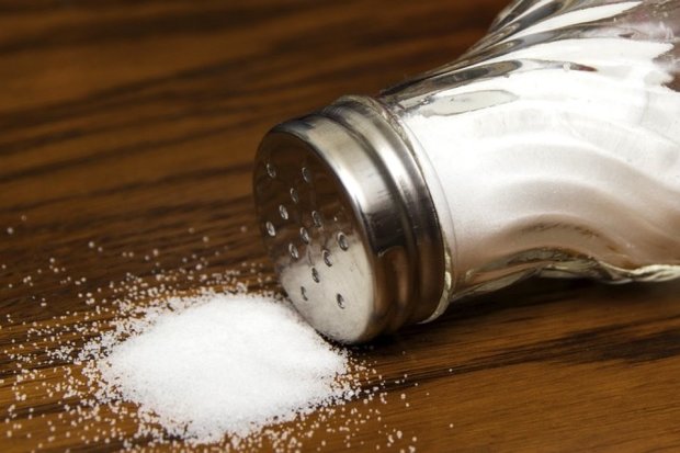 Топ-4 признака чрезмерного употребления соли