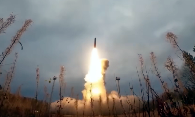 Натомість 30-денного перемир'я росіяни готують масштабну атаку на Україну. Фото: YouTube