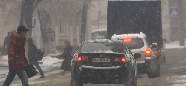 В Украину пришла снежная стихия, фото - ТСН