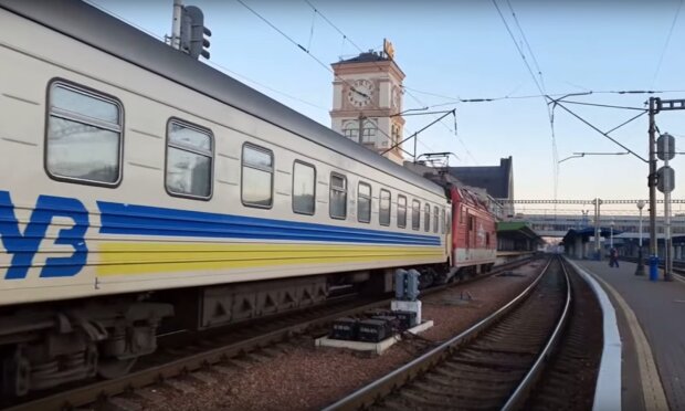 Поезд Укрзализныци. Фото: скриншот YouTube-видео