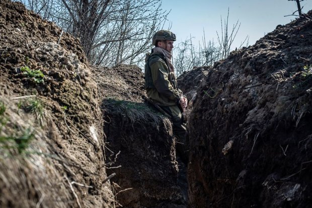 Днепровские бойцы обратились к украинцам: "Мы держим оборону, а вы?"