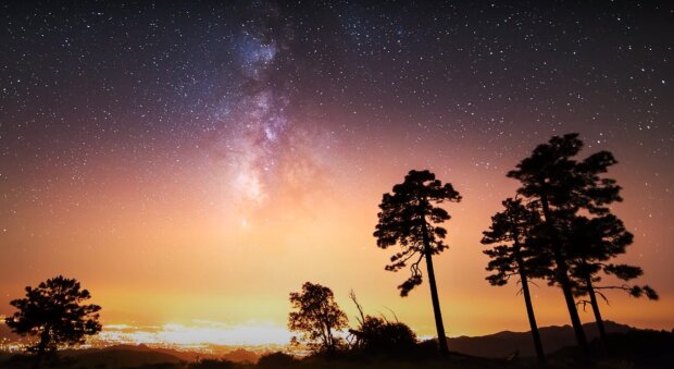 Звездное небо. Фото: YouTube, скрин