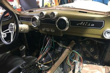 Jeep и Mercedes курят в стороне: народные умельцы превратили ГАЗ М-20 «Победа» в монструозный вездеход (фото)