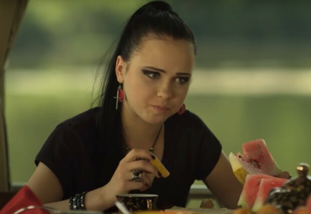 Женька из "Сватов", кадр сериала. Фото: скриншот YouTube
