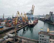 порт Південний морський термінал Україна