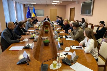 Экология и бизнес: заместитель министра Игорь Зубович возглавил круглый стол о защите окружающей среды и контроле