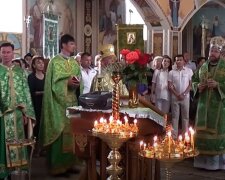 Праздник Троицы в Украине. Фото: скриншот YouTube-видео