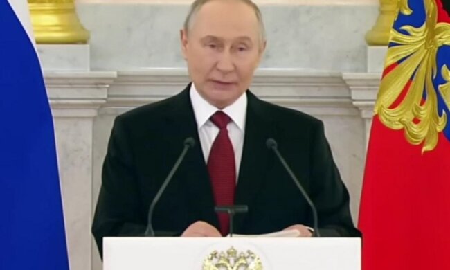 російський диктатор путін підписує указ про мобілізацію