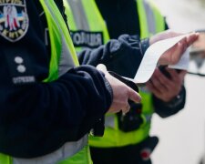 Поліція почала масово виписувати штрафи власникам американських авто