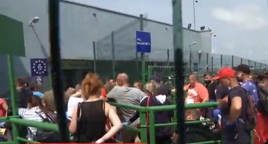 Заробитчане. Фото: скриншот YouTube