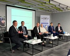 Банкіри попередили про ризики для економіки через податок 50%