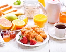 Диетологи назвали главные признаки неправильных завтраков