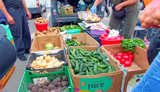 На какие продукты нужно налегать в июле. Фото: YouTube
