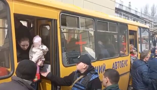 Эвакуация из Киева: в КМДА сделали срочное заявление о подготовке автобусов для вывоза людей