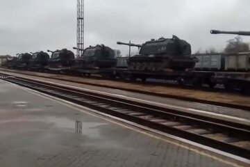 Військова техніка. Фото: скріншот YouTube-відео