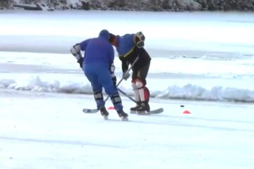 Хокей. Фото: скріншот Youtube-відео