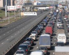 В Киеве не проехать по популярному проспекту: коснется не только водителей