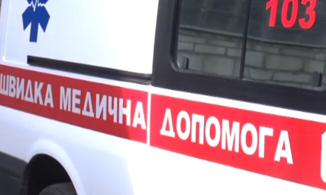 В Украине поезд сбил молодую девушку. Фото: YouTube, скрин