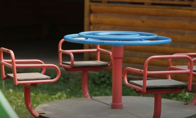 Работа детских садиков в "цветных" зонах. Фото: скриншот youtube