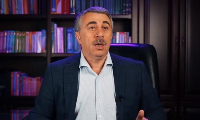 Комаровский поделился правилами похода в магазин. Фото: скрин youtube