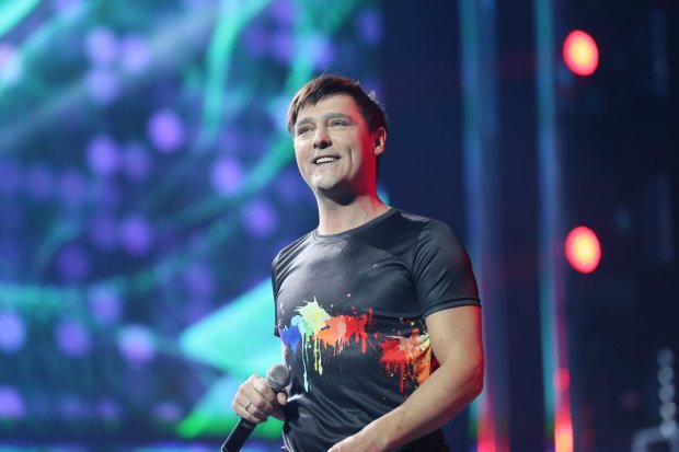 Бывший солист «Ласкового мая» Юра Шатунов попал в больницу прямо перед концертом
