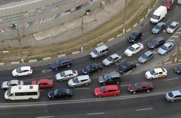 Днепр. Транспорт. Фото: скриншот Youtube