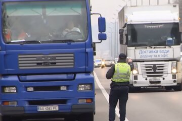 Грузовики. Фото: скриншот YouTube-видео