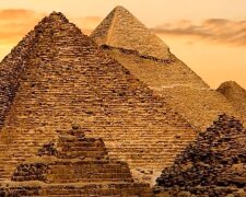 Піраміди. Фото: скріншот YouTube