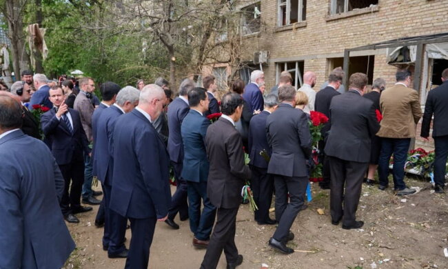Будівля посольства США в Києві на тлі погроз рф