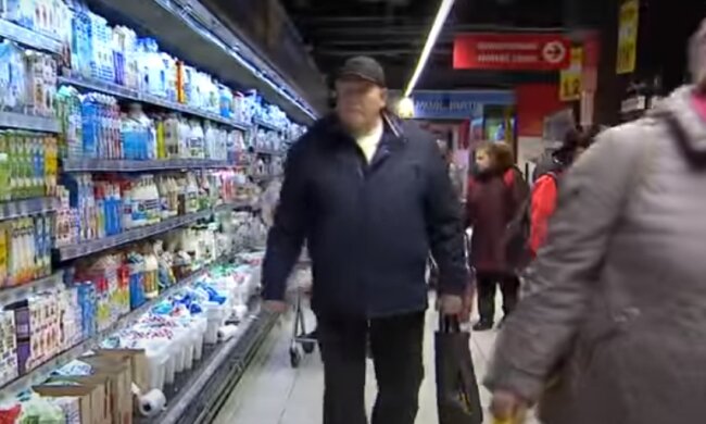 В супермаркете. Фото: скриншот видео