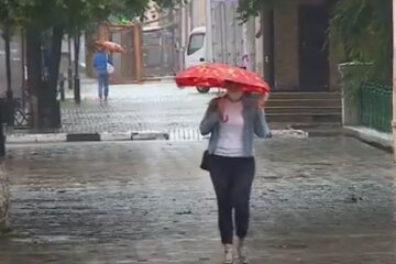Синоптики розповіли, якою буде погода в Україні в червер, 21 серпня. Фото: Скрін YouTube