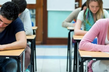 Что делать абитуриентам, не сдавшим НМТ-2025. Фото: Скриншот YouTube