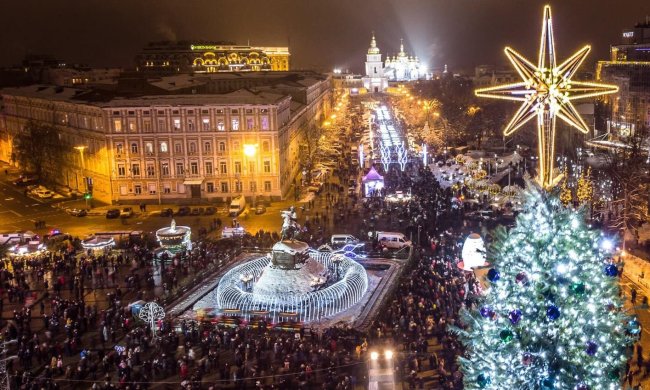 Новогодняя елка засияет на Софиевской площади 19 декабря