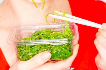 Кому обов'язково потрібно додати морську капусту до свого раціону. Фото: YouTube