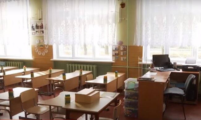 Школьники на учебе. Фото: YouTube, скрин