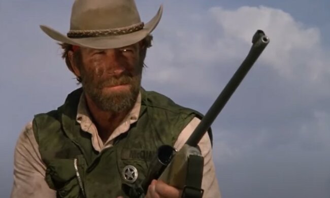 Чак Норрис. Фото: скриншот Youtube