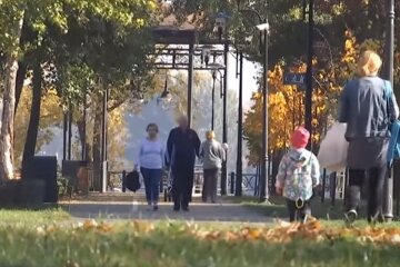 Погода в Україні восени. Фото: скріншот YouTube-відео