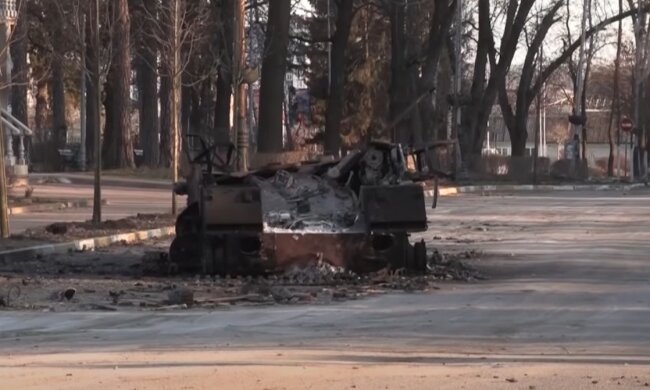 Разбитая техника оккупанта. Фото: YouTube, скрин