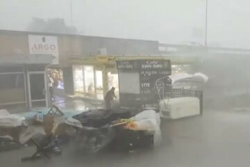 Штормовое предупреждение. Фото: скрин youtube