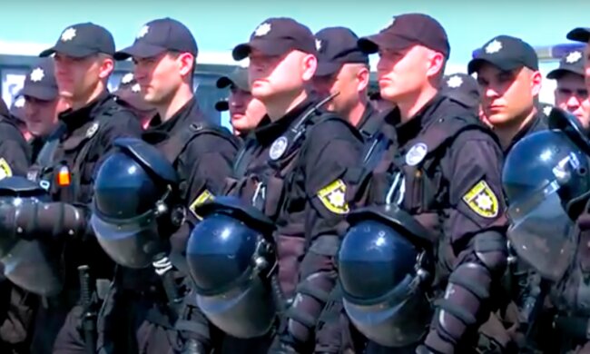 Полиция Одессы поднята по тревоге. Фото: скриншот YouTube