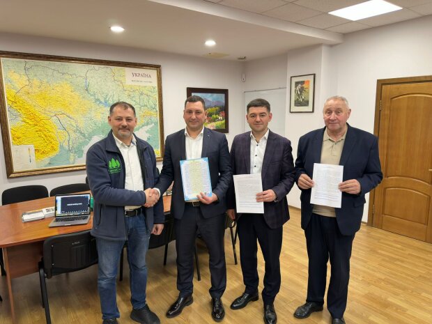 Історичний крок у Карпатах: приватну землю вперше передали державі для створення інклюзивного хабу для ветеранів