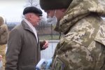 Украинцам рекомендуют не выходить на улицу. Фото: Факты