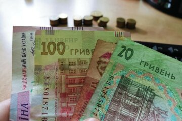 Пенсии, выплаты. Фото: Стена