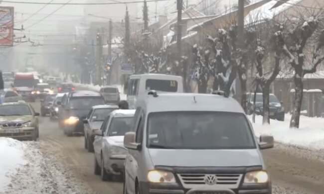 Дорога с авто. Фото: скриншот YouTube-видео