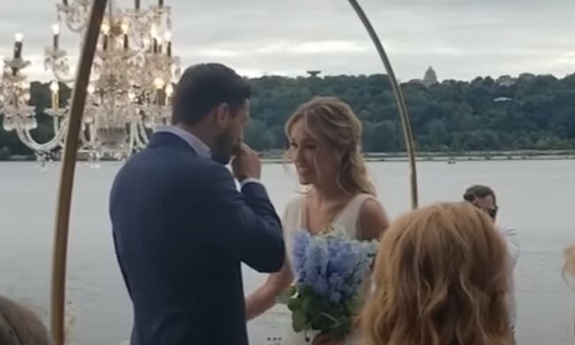 Даша Квиткова и Никита Добрынин. Фото: скриншот YouTube