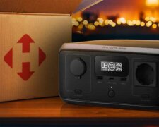 Посилки з бонусом: Нова пошта роздає комплекти для автономного світла