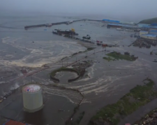 На росії стався потужний землетрус, міста йдуть під воду - кадри