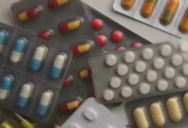 Украинцы могут получать лекарства бесплатно. Фото: скрин youtube